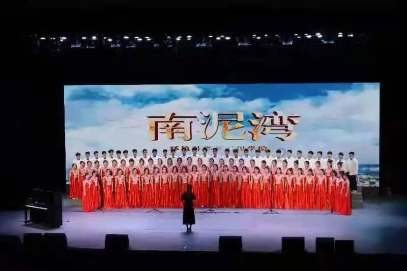 像旅行青蛙这类的放置类型的游戏有哪些吸引人的地方？